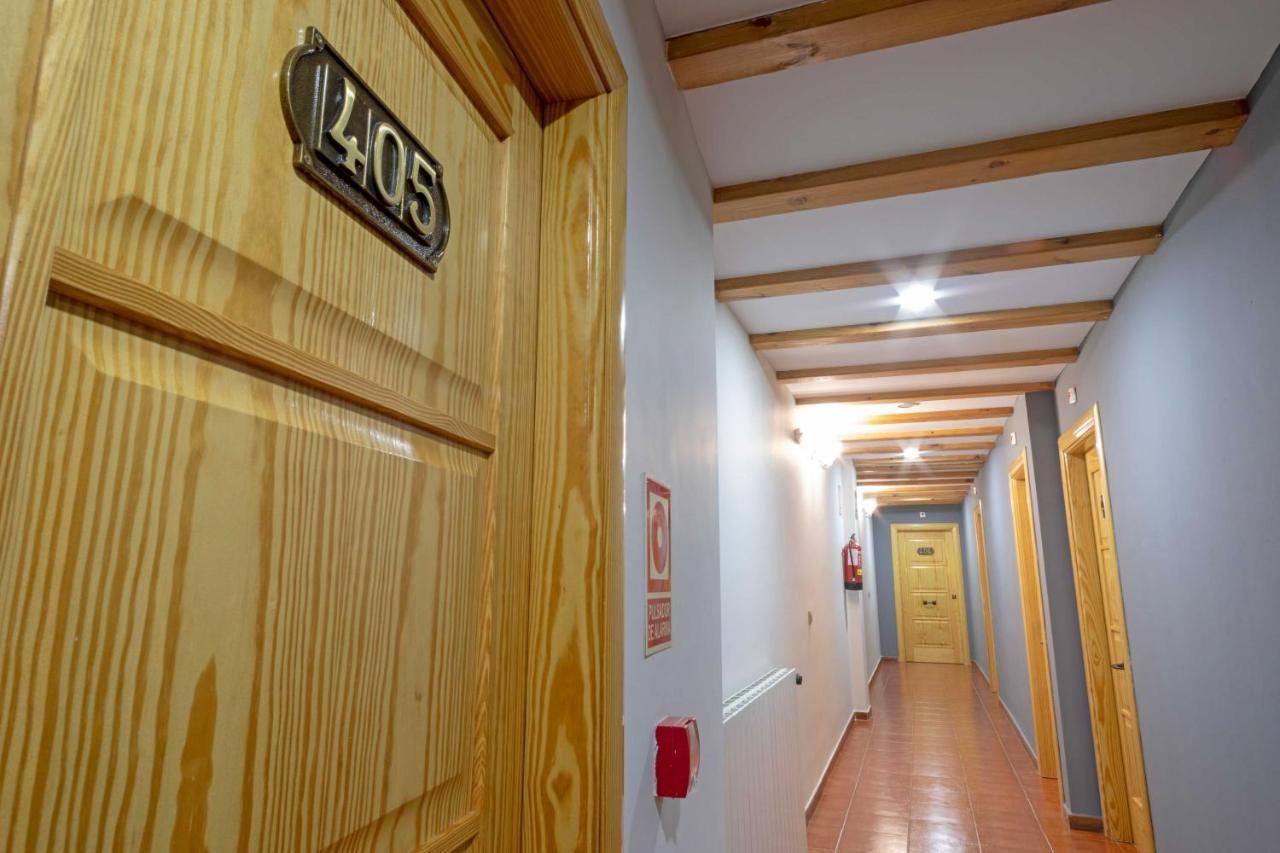 Hotel Alda 托尔德西拉斯 外观 照片