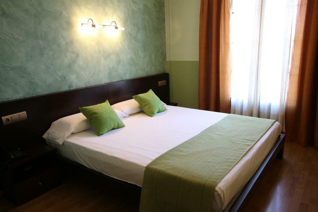 Hotel Alda 托尔德西拉斯 外观 照片
